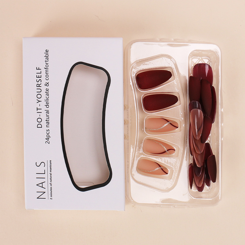 24 個ミッドレングスアーモンドゴールドストライプミディアム - Nail Art Pink のレビューと価格